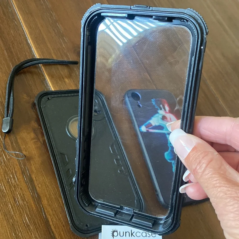 TikTok inspired PUNKCASE & Naruto case bundle IPhone XS